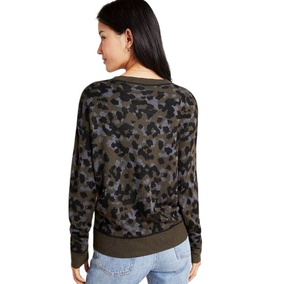 ANTHROPOLOGIE | Women’s Ethan Camo Print Sweater Size XE - Picture 3 of 10
